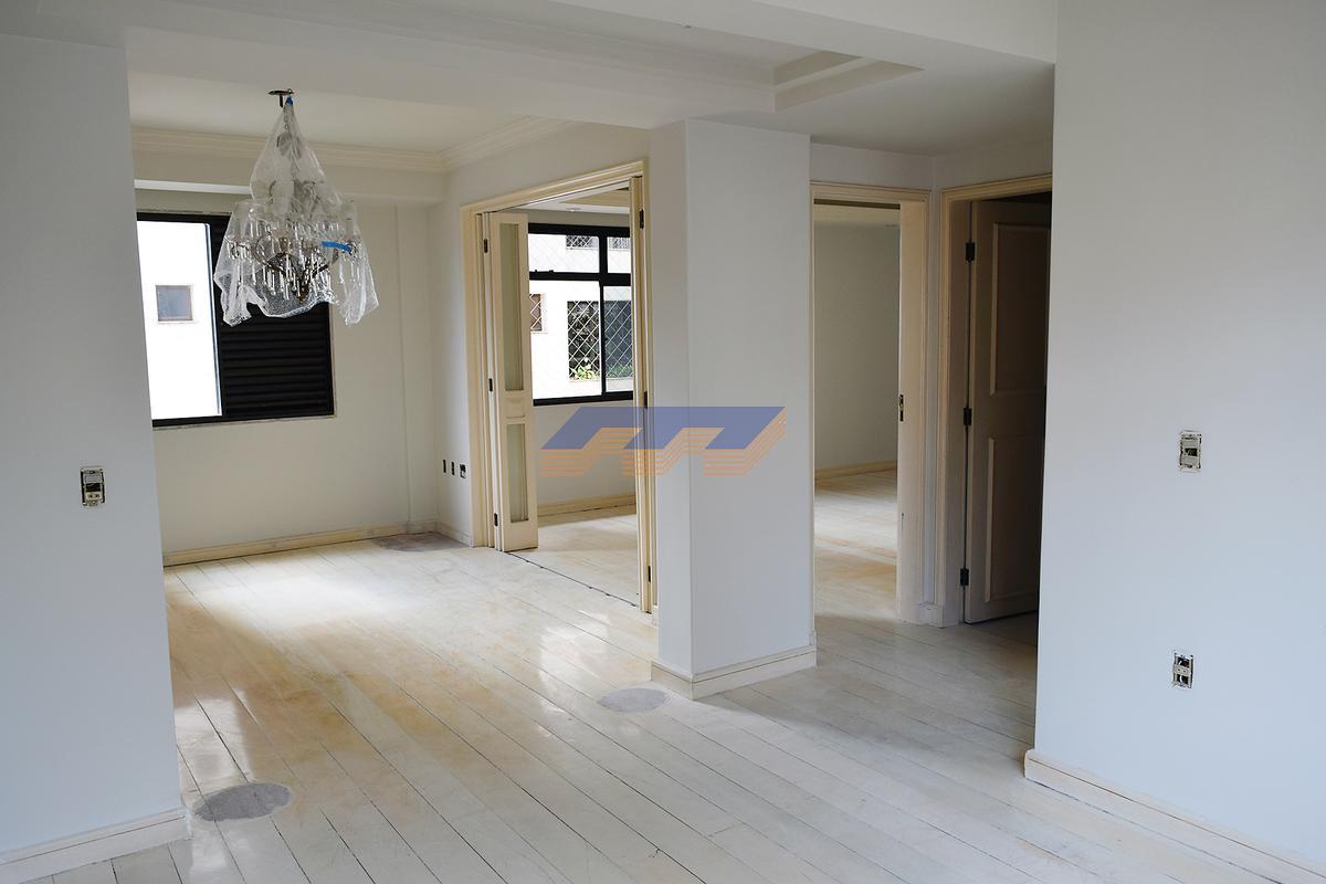 Apartamento, Sion, 4 Quartos, 3 Vagas, 1 Suíte