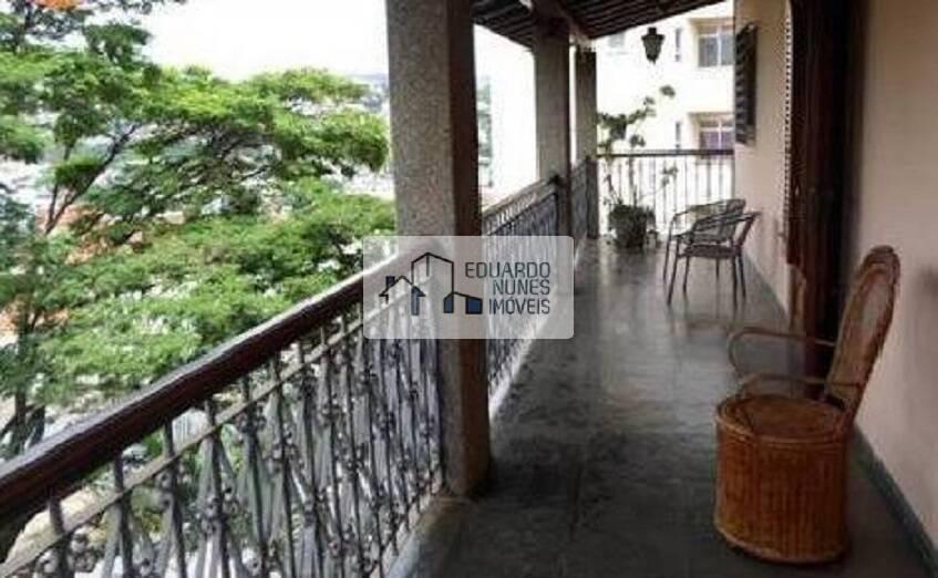 Casa, Santa Lúcia, 6 Quartos, 12 Vagas, 2 Suítes