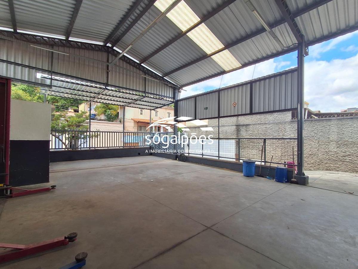 Galpão, Novo Glória