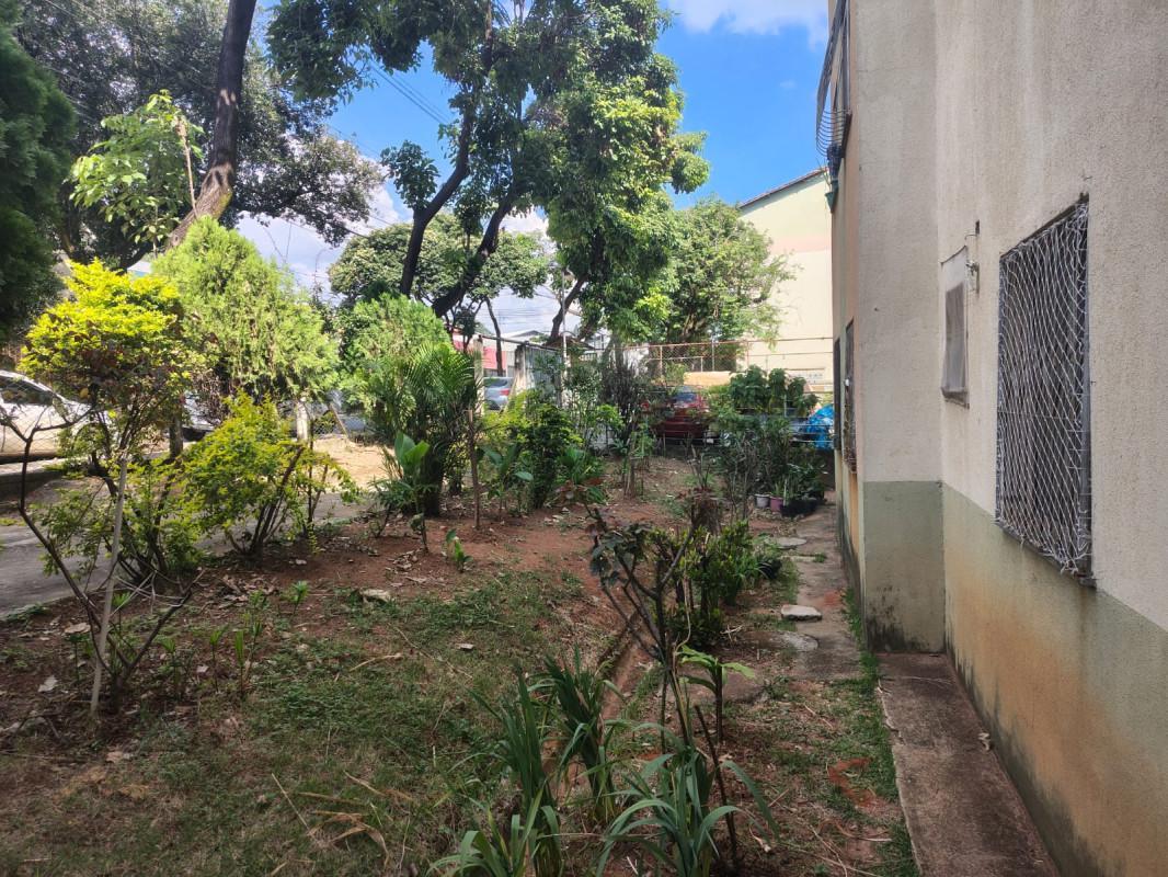 Apartamento, Santa Mônica, 2 Quartos, 1 Vaga