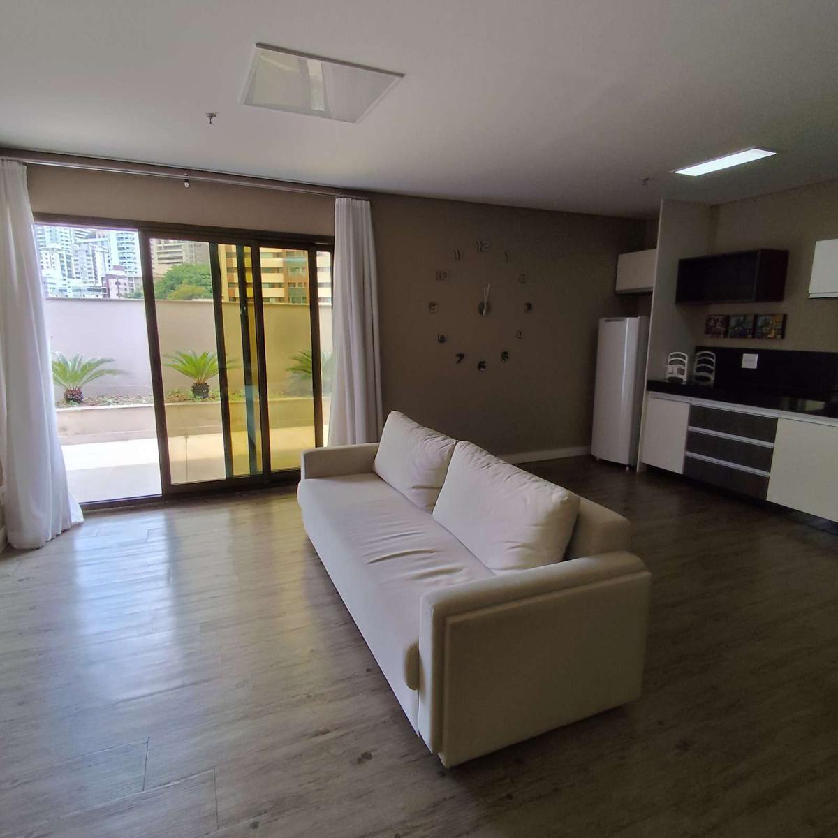 Cobertura, Luxemburgo, 1 Quarto, 2 Vagas, 1 Suíte