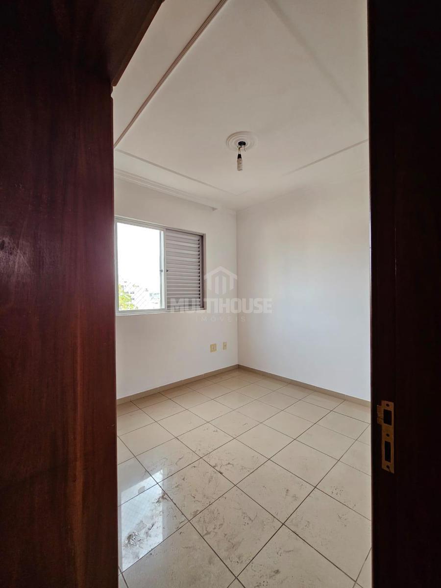 Apartamento, Jaraguá, 4 Quartos, 4 Vagas, 1 Suíte