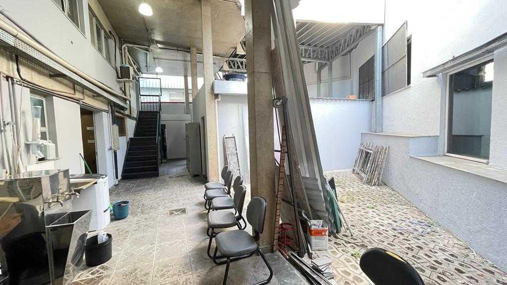 Prédio, São Luiz (pampulha), 0 Quarto, 3 Vagas