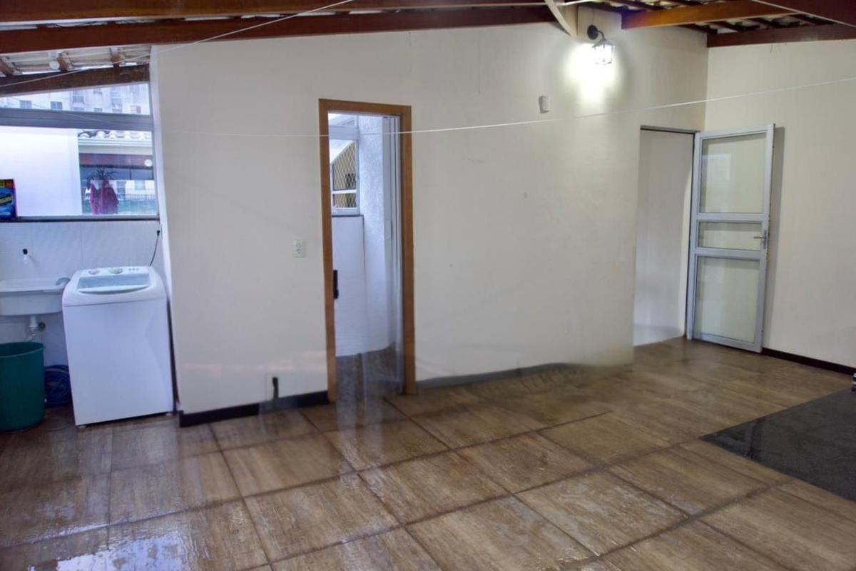 Cobertura, Camargos, 2 Quartos, 1 Vaga