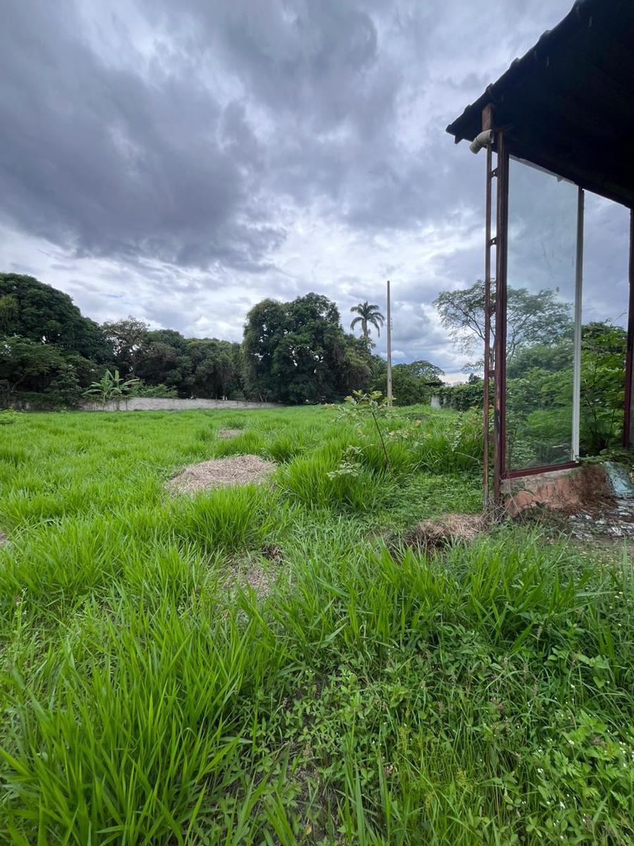 Lote, Guarujá, 0 Quarto, 0 Vaga