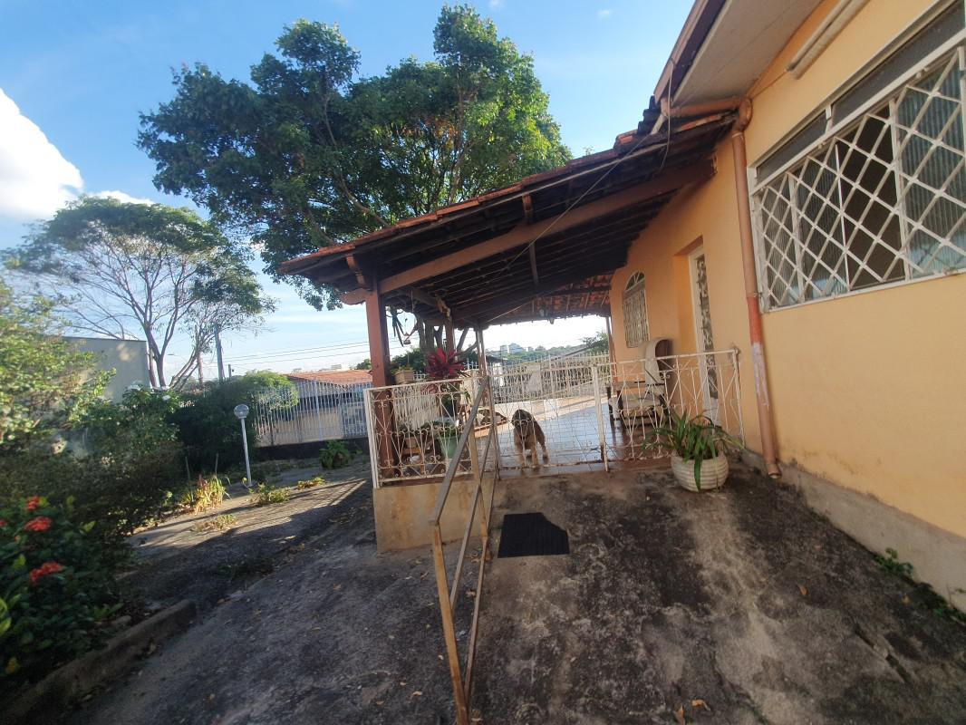 Casa, Santa Inês, 3 Quartos, 0 Vaga