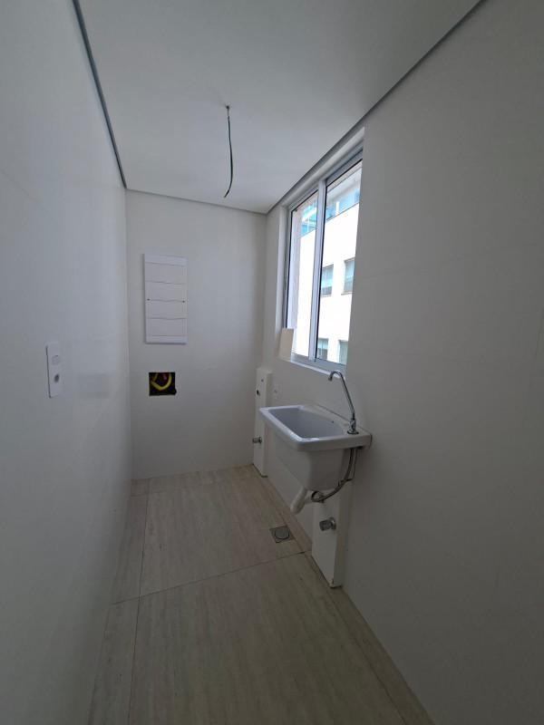 Cobertura, Santa Cruz (barreiro), 3 Quartos, 2 Vagas, 1 Suíte