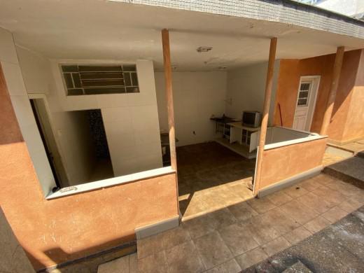 Casa Comercial, Funcionários, 1 Quarto