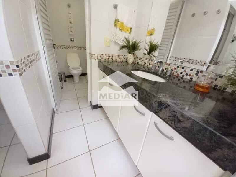 Casa, Comiteco, 5 Quartos, 4 Vagas, 5 Suítes