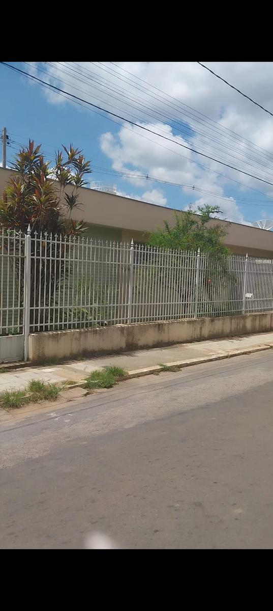 Lote, Centro, 0 Quarto, 0 Vaga