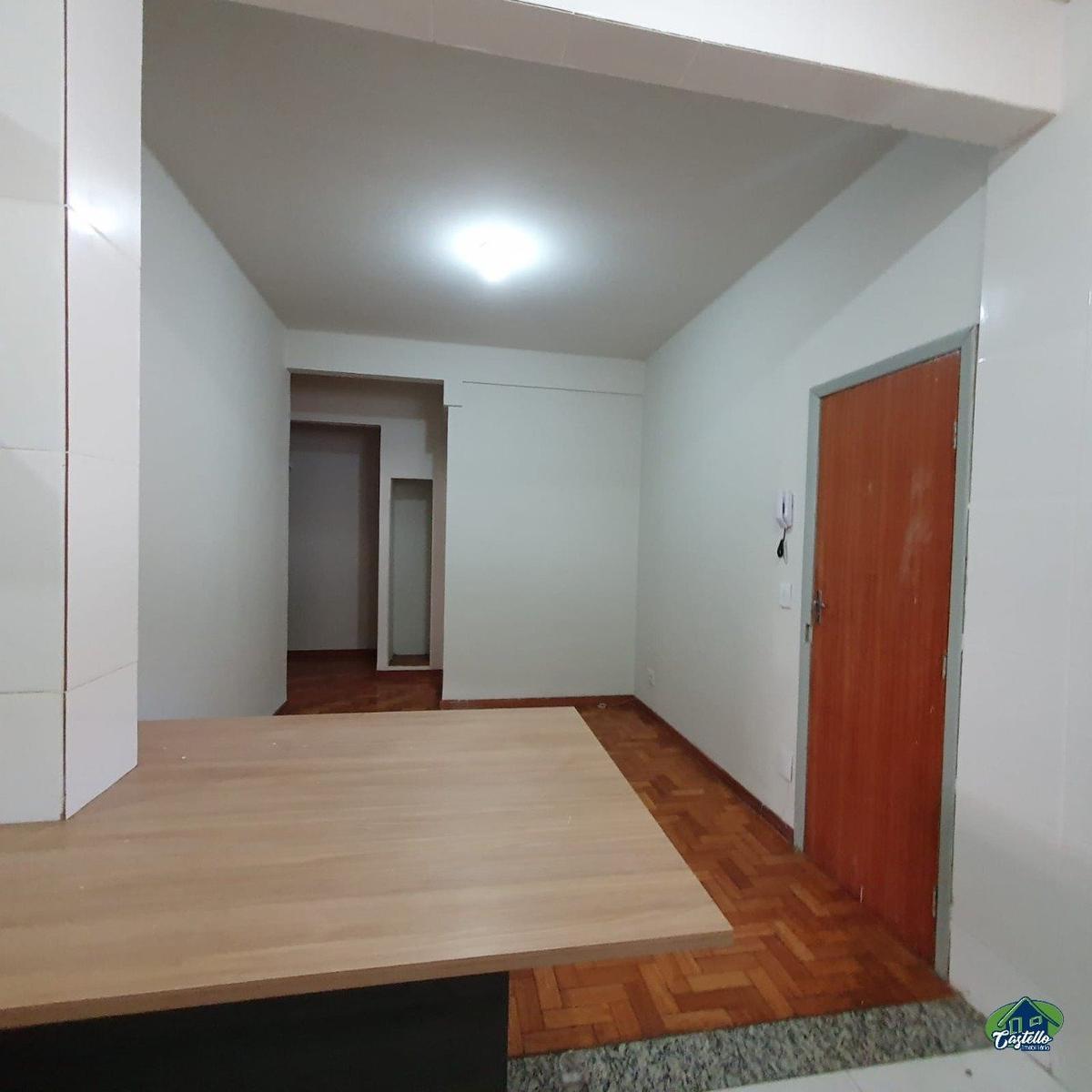 Apartamento, São Cristóvão, 2 Quartos, 0 Vaga