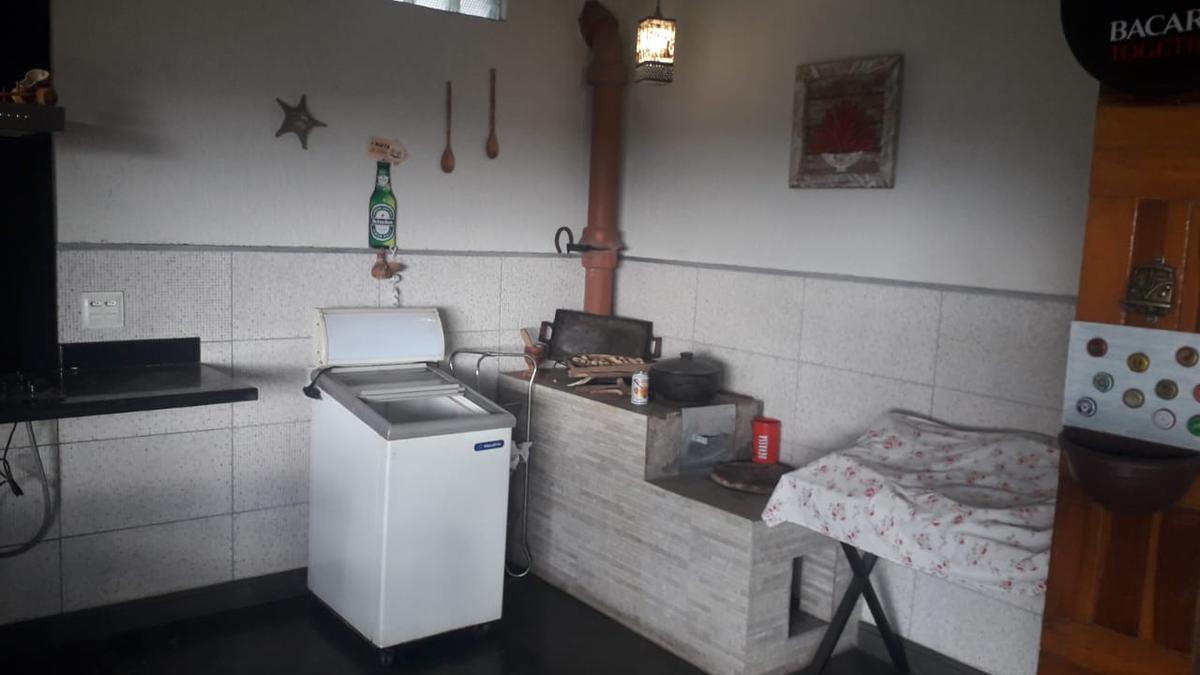 Casa, Nova Suíssa, 4 Quartos, 3 Vagas, 1 Suíte