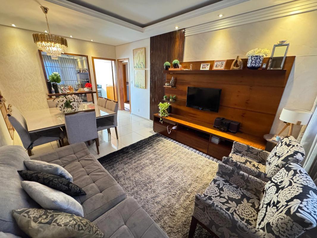 Apartamento, Fernão Dias, 3 Quartos, 4 Vagas, 1 Suíte
