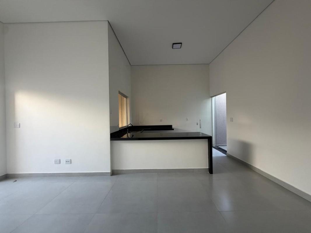 Casa, Santa Mônica, 3 Quartos, 2 Vagas, 1 Suíte