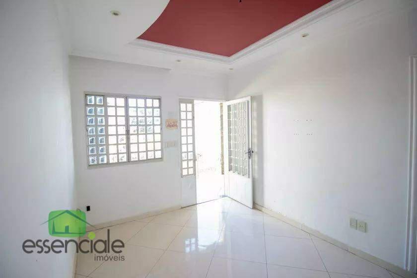 Casa, Europa, 3 Quartos, 6 Vagas, 1 Suíte