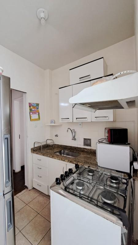 Apartamento, Floresta, 3 Quartos, 1 Vaga, 1 Suíte