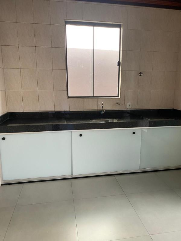 Casa, Centro, 4 Quartos, 2 Vagas