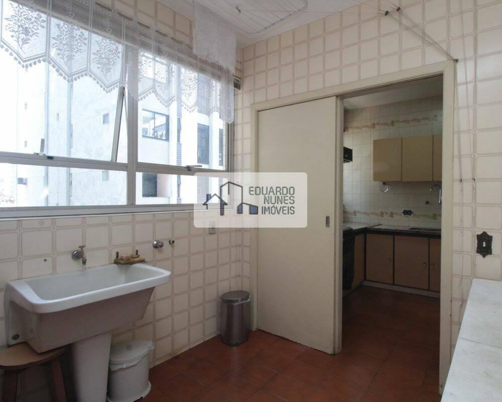 Apartamento, Savassi, 4 Quartos, 2 Vagas, 1 Suíte