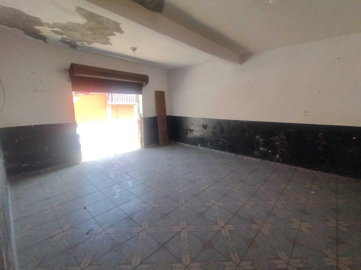 Casa, Sevilha (1 Seção), 1 Quarto, 4 Vagas