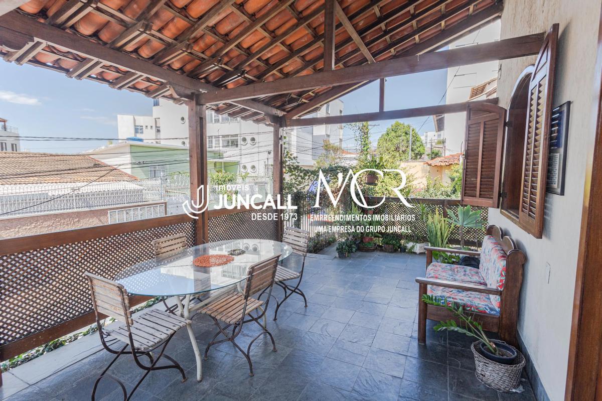 Casa, Concórdia, 8 Quartos, 4 Vagas, 2 Suítes