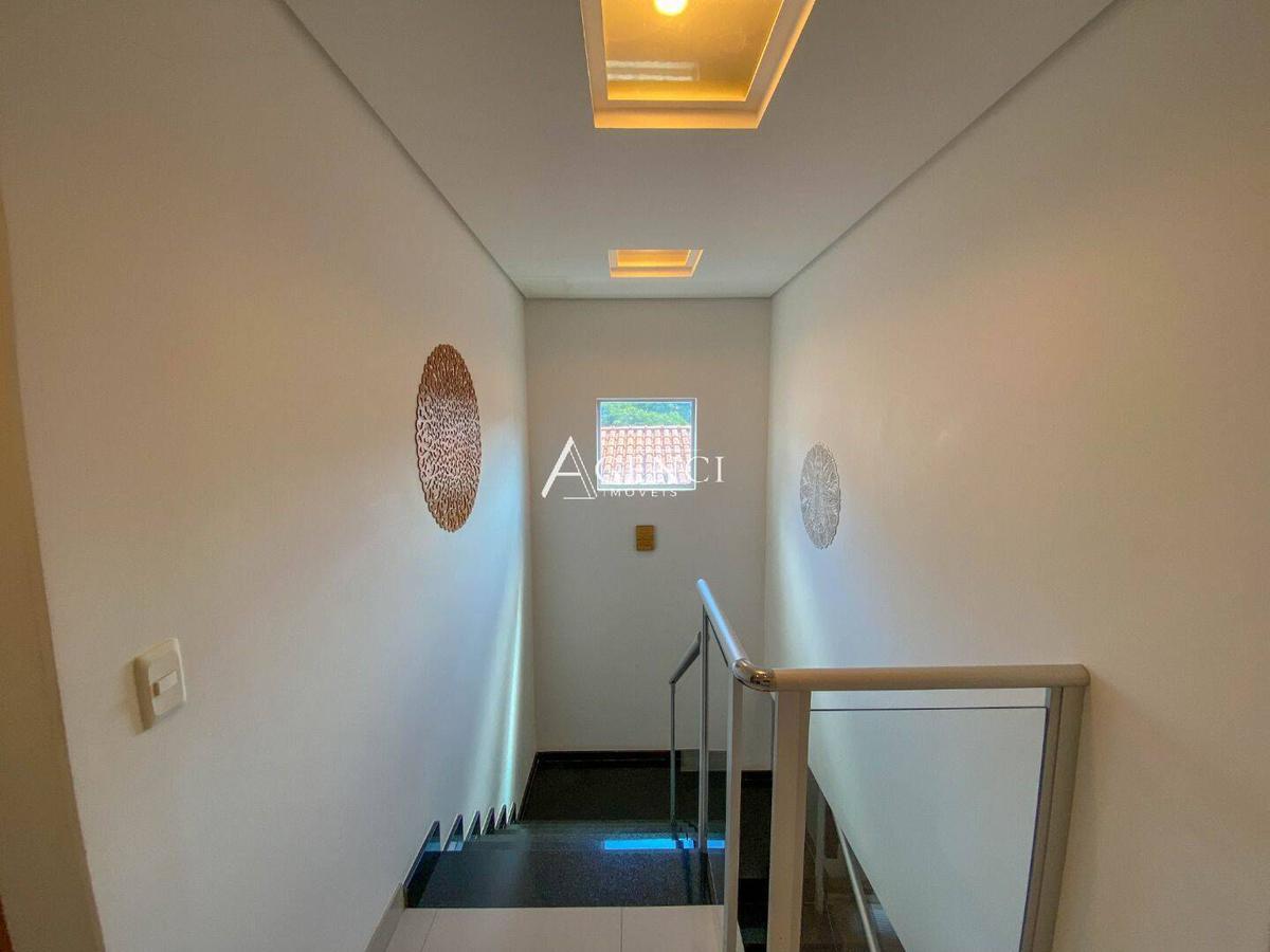 Casa, Paquetá, 4 Quartos, 0 Vaga, 0 Suíte