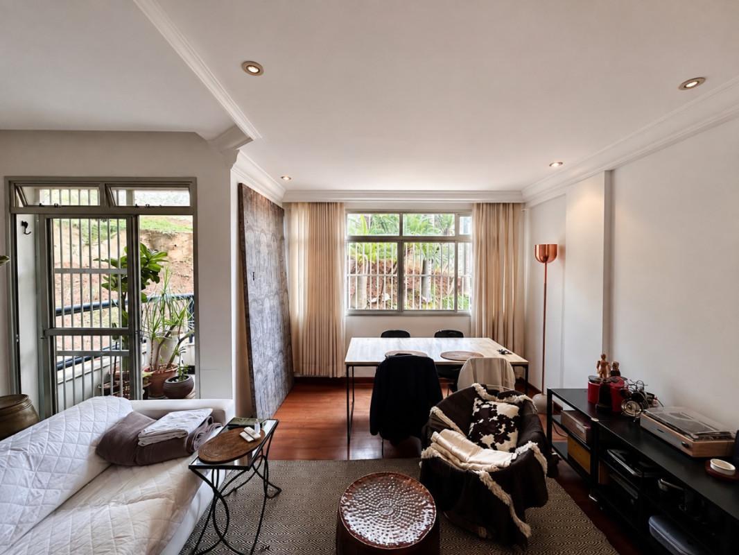 Apartamento, Vila Paris, 2 Quartos, 1 Vaga