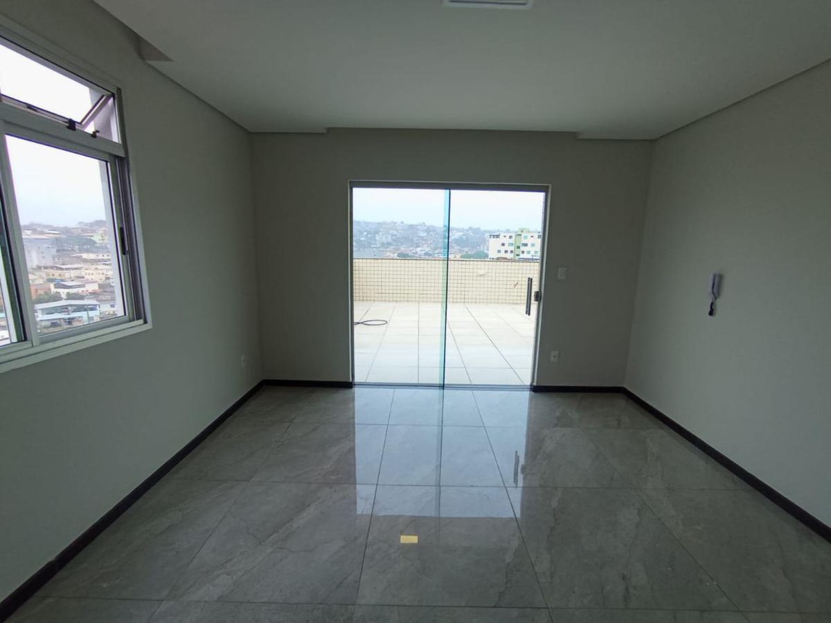 Cobertura, Santa Cruz, 4 Quartos, 2 Vagas, 2 Suítes