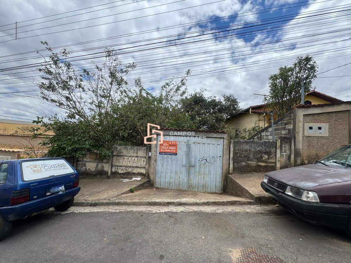 Casa, Petrópolis (barreiro), 2 Quartos, 1 Vaga