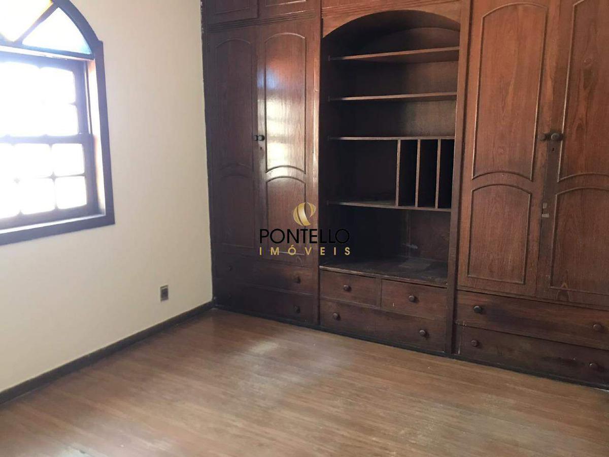 Casa, Centro, 3 Quartos, 0 Vaga, 1 Suíte