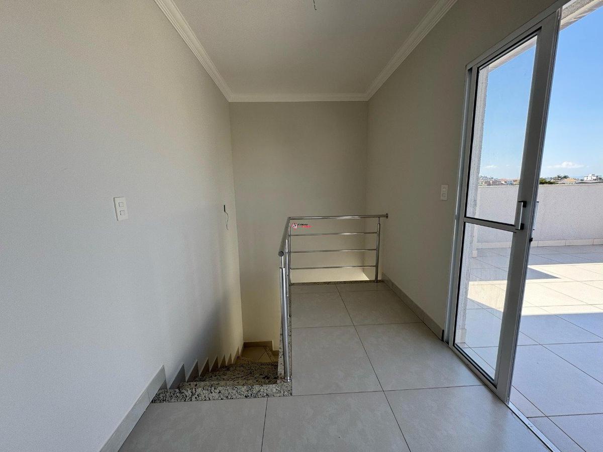 Cobertura, Santa Mônica, 2 Quartos, 2 Vagas