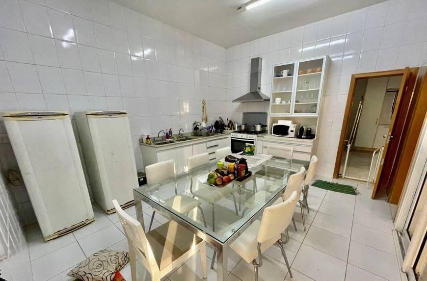 Casa, Bandeirantes (pampulha), 4 Quartos, 4 Vagas, 2 Suítes