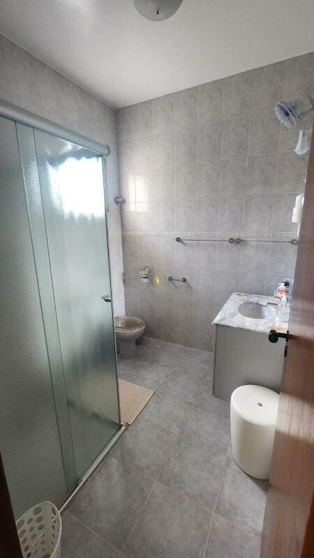 Casa, Canto das Águas, 5 Quartos, 2 Vagas, 4 Suítes