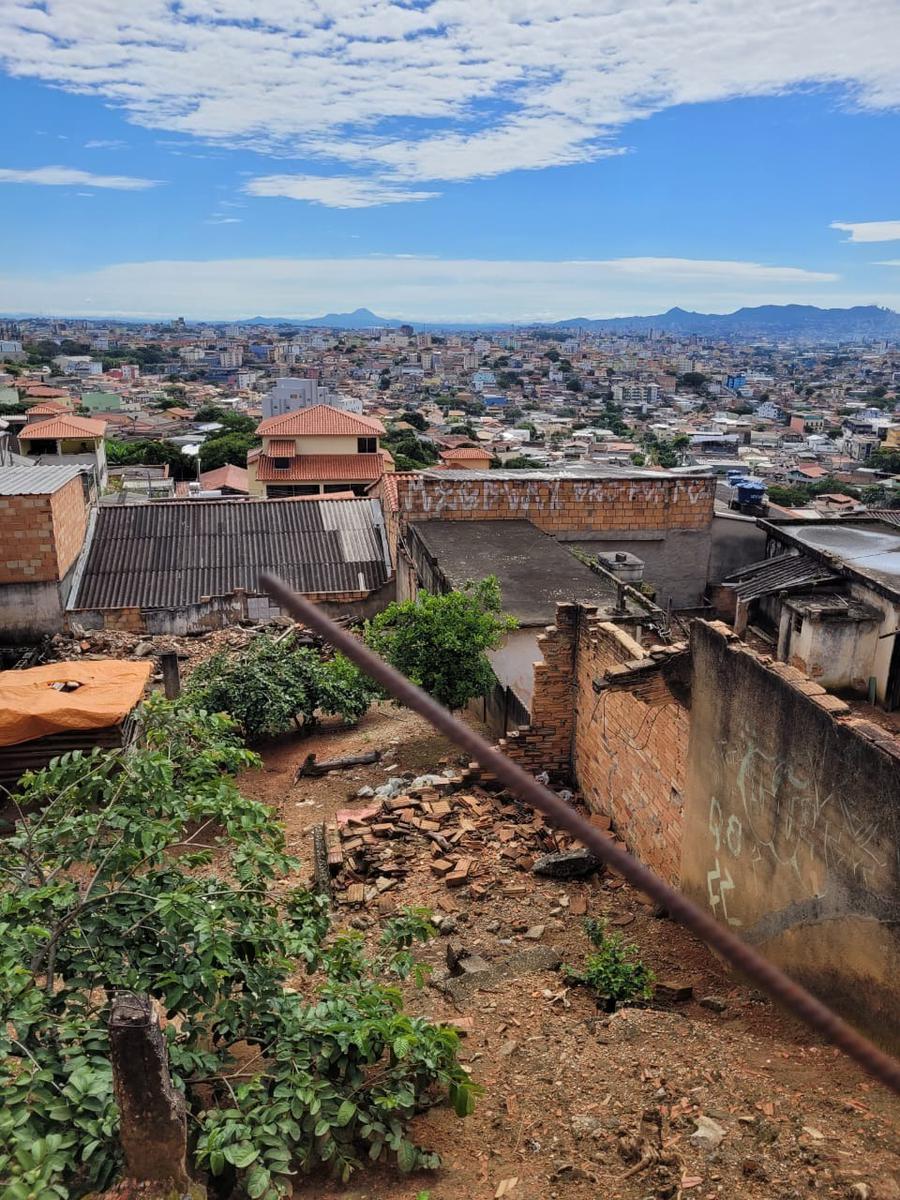 Lote, Monte Castelo, 0 Quarto, 0 Vaga