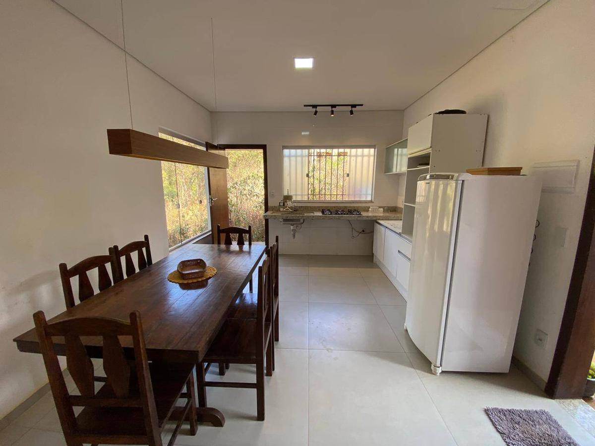 Casa, Primavera, 2 Quartos, 2 Vagas, 1 Suíte