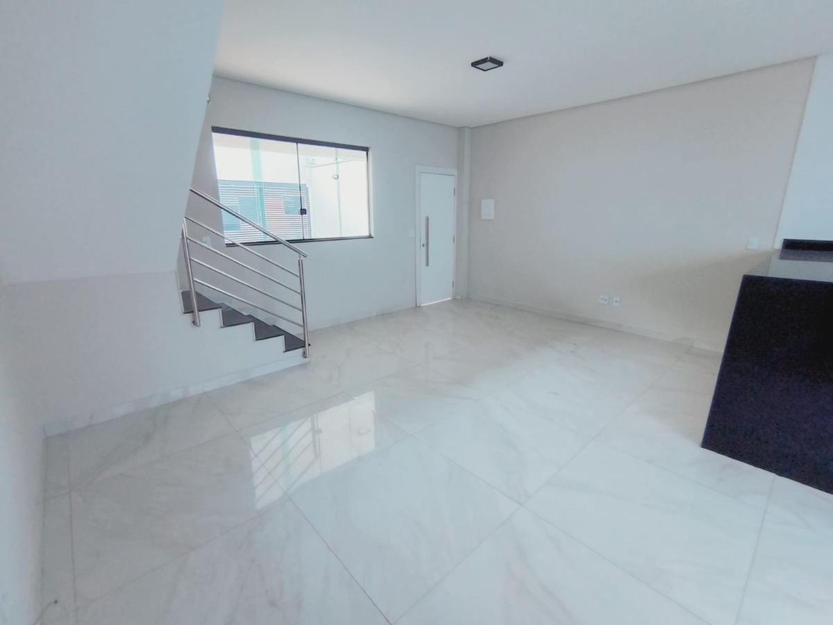 Casa, Jardim Leblon, 3 Quartos, 2 Vagas, 1 Suíte
