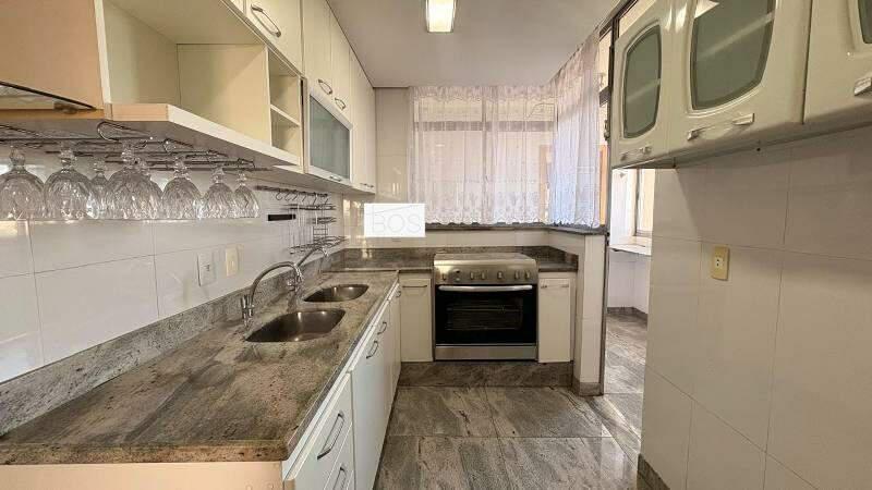 Apartamento, Barro Preto, 4 Quartos, 2 Vagas, 1 Suíte