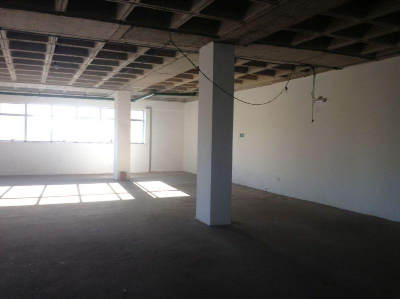Andar, Centro, 0 Quarto, 6 Vagas