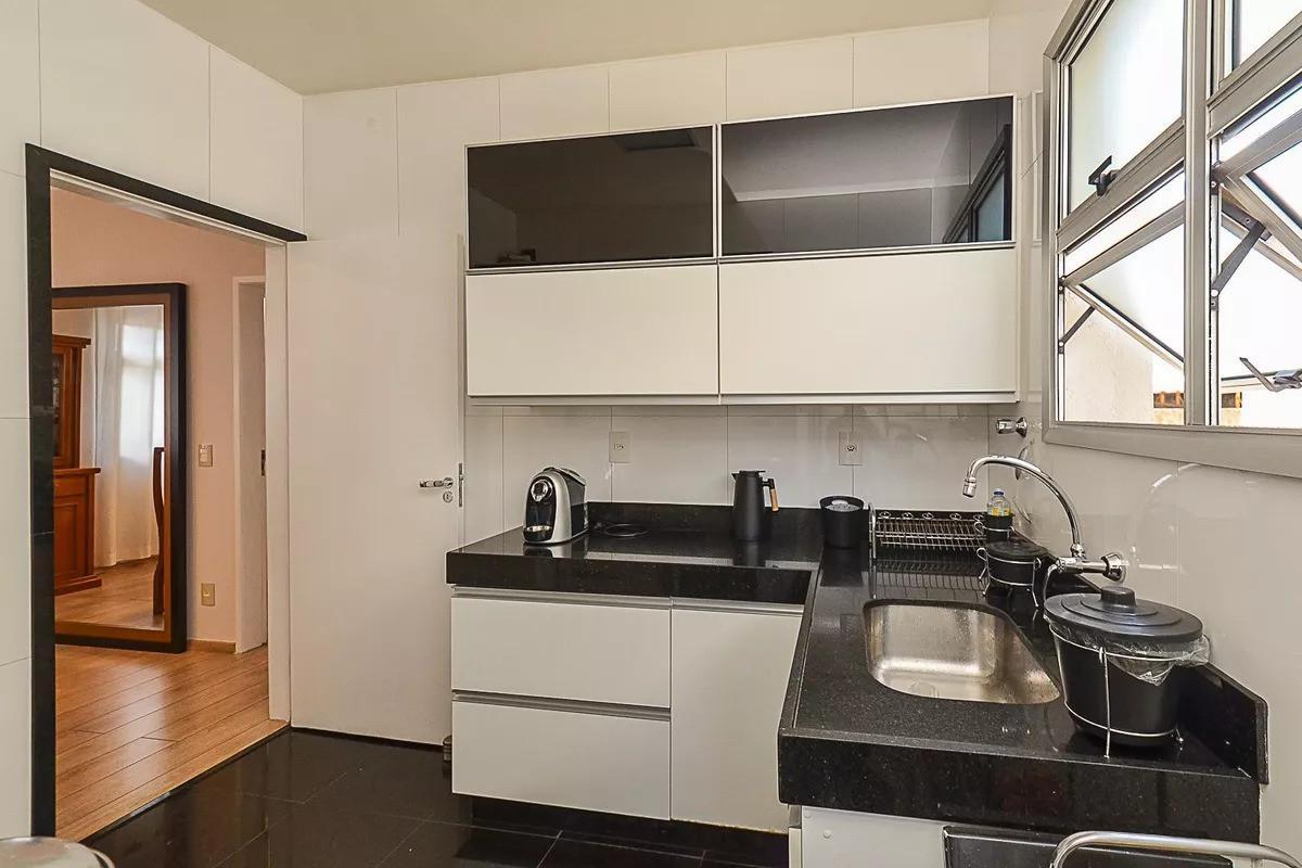Cobertura, Cidade Nova, 4 Quartos, 2 Vagas, 1 Suíte