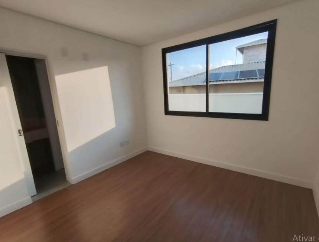 Casa, Planalto, 3 Quartos, 0 Vaga, 1 Suíte