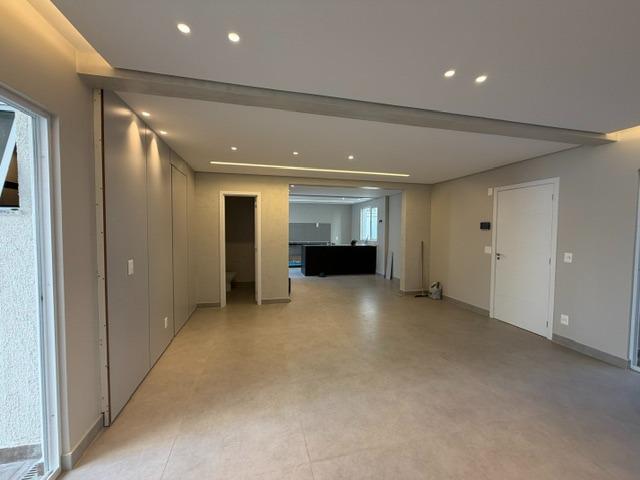Apartamento, Floresta, 3 Quartos, 2 Vagas, 1 Suíte