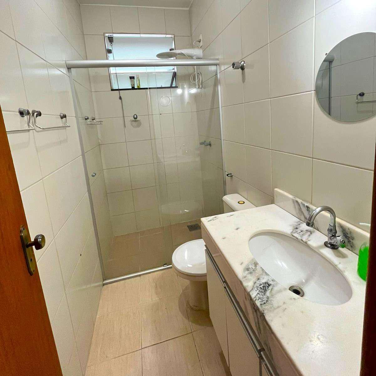 Casa, Dona Clara, 3 Quartos, 2 Vagas, 1 Suíte
