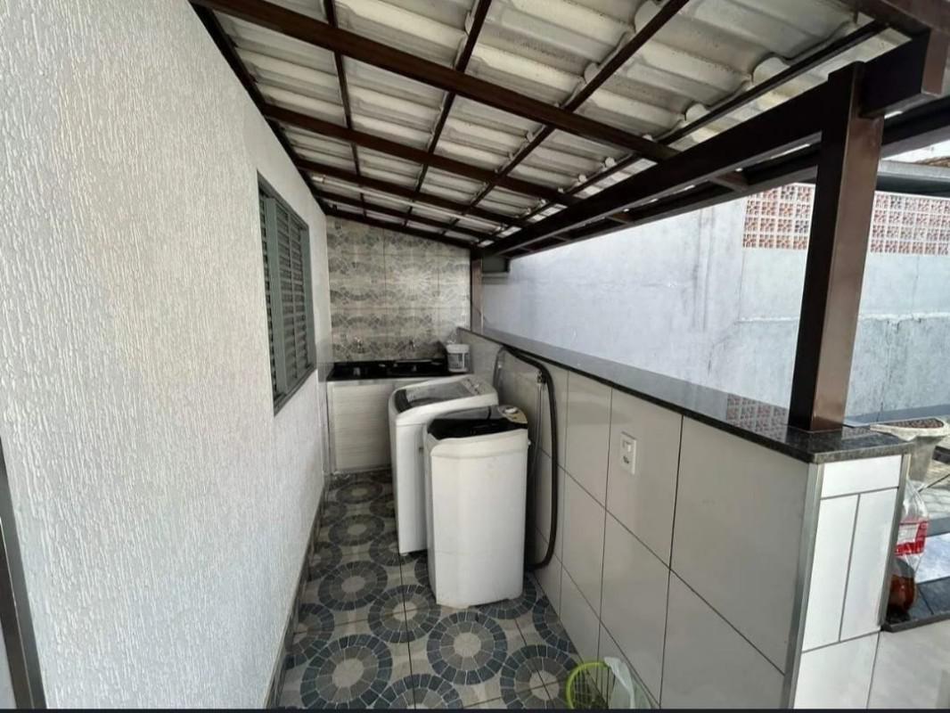 Casa, Eldorado, 4 Quartos, 7 Vagas, 1 Suíte