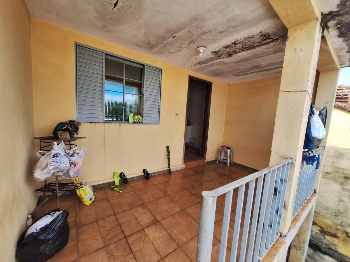 Casa, Centro, 3 Quartos, 0 Vaga