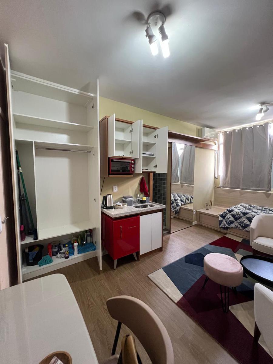 Sala, Barro Preto, 0 Quarto, 0 Vaga