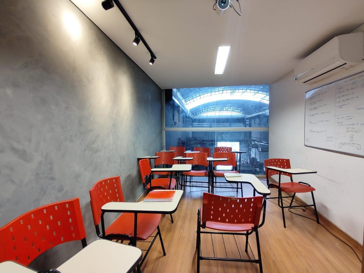 Galpão, Santa Cruz, 0 Quarto, 0 Vaga