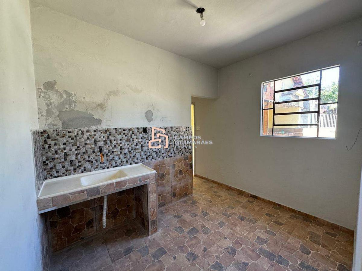 Casa, Tirol, 2 Quartos, 4 Vagas
