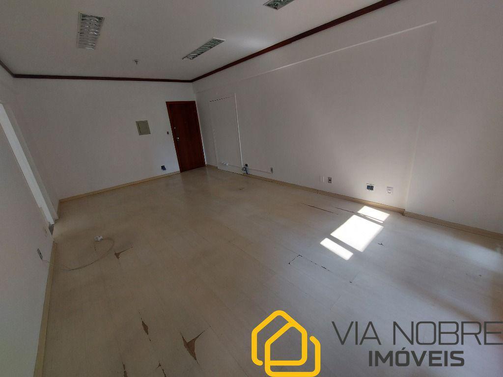 Sala, Lourdes
