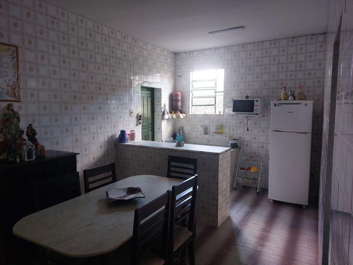Casa, Cachoeirinha, 3 Quartos, 3 Vagas