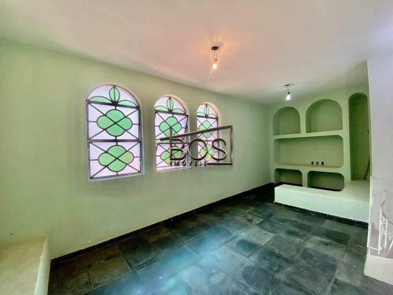 Casa, Sion, 4 Quartos, 6 Vagas, 1 Suíte