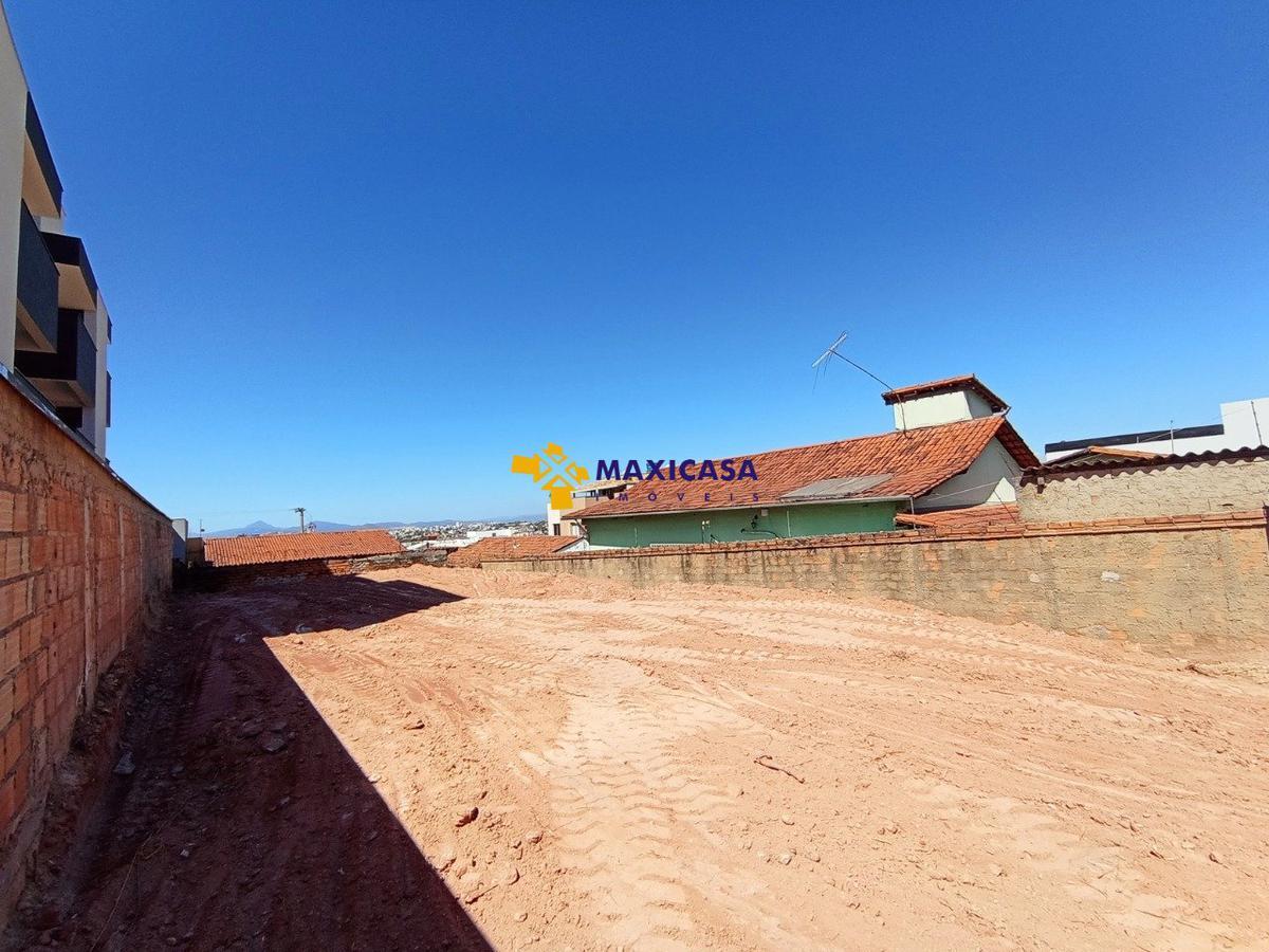 Lote, Copacabana, 0 Quarto, 0 Vaga